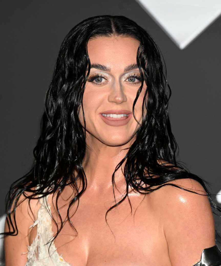 Katy Perry Black Mermaid Waves