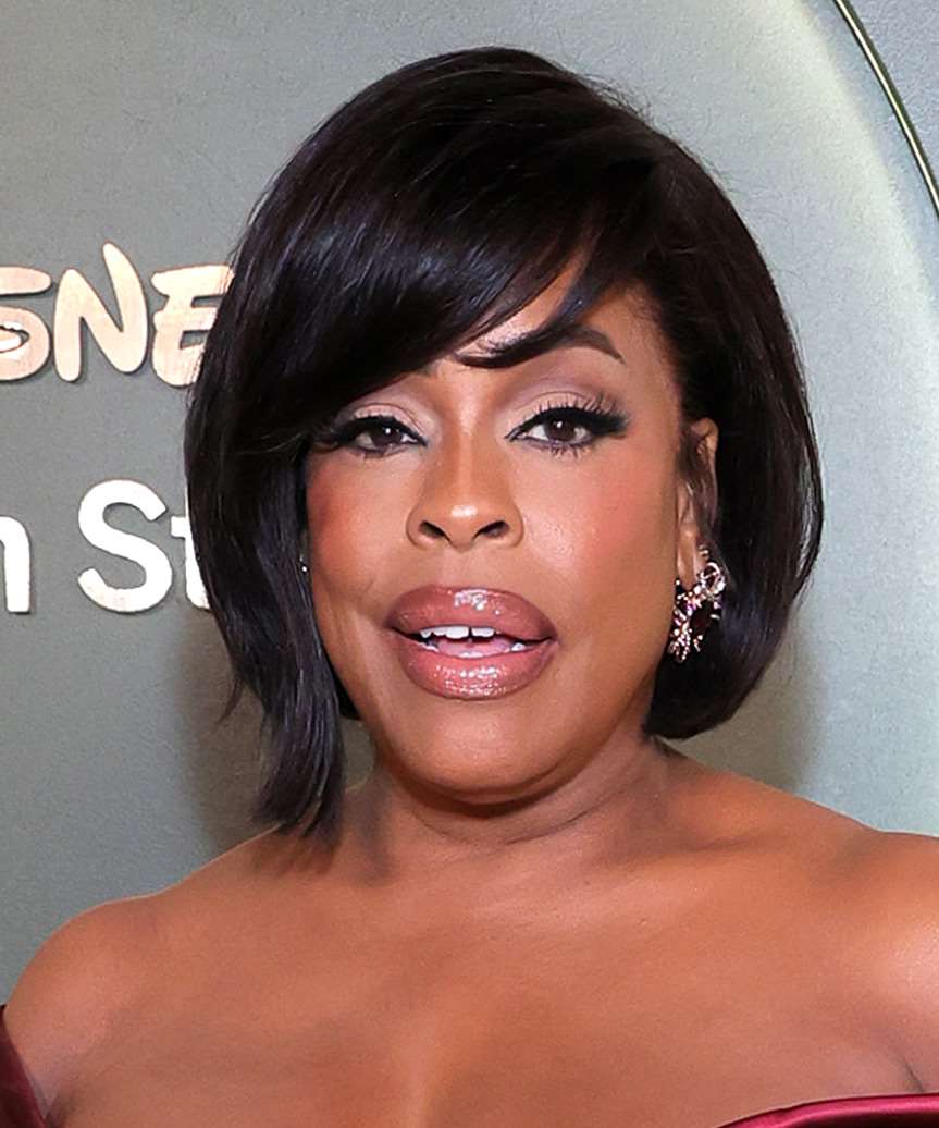 Niecy Nash Side Swept Bob Haircut