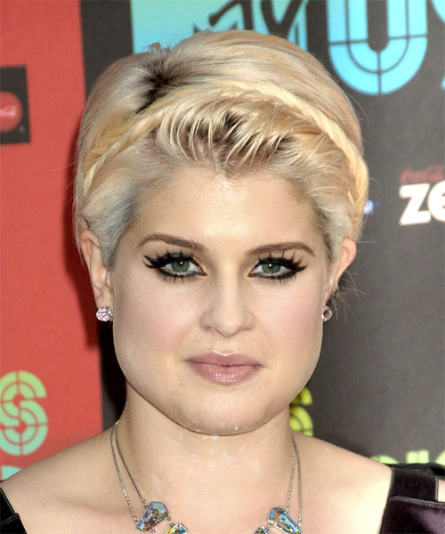 Kelly Osbourne Short Straight hairstyle