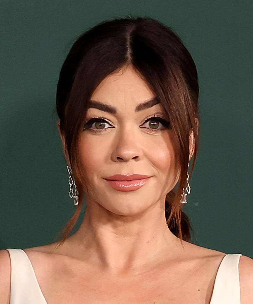 Sarah Hyland Updo Hairstyle With Curtain Bangs