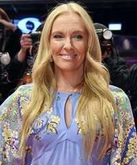 Toni Collette Hairstyles