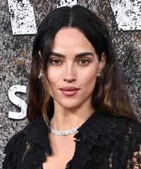 Adria Arjona Hairstyles