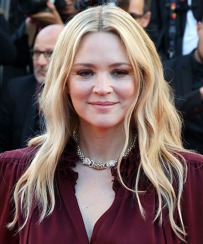 Virginie Efira Long Blonde Hairstyle With Gentle Waves