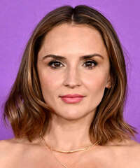 Rachael Leigh Cook Hairstyles