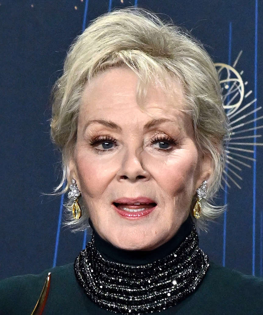 Jean Smart Well Styled Pixie Hair Cut