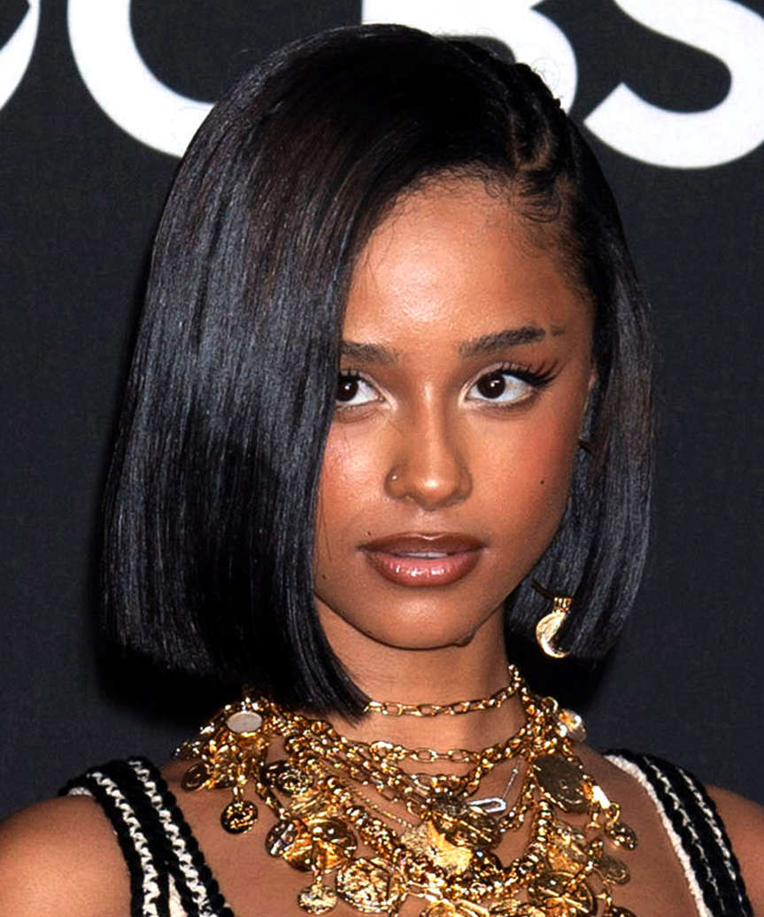 Tyla Bob Sleek Side-Parted Bob Haircut