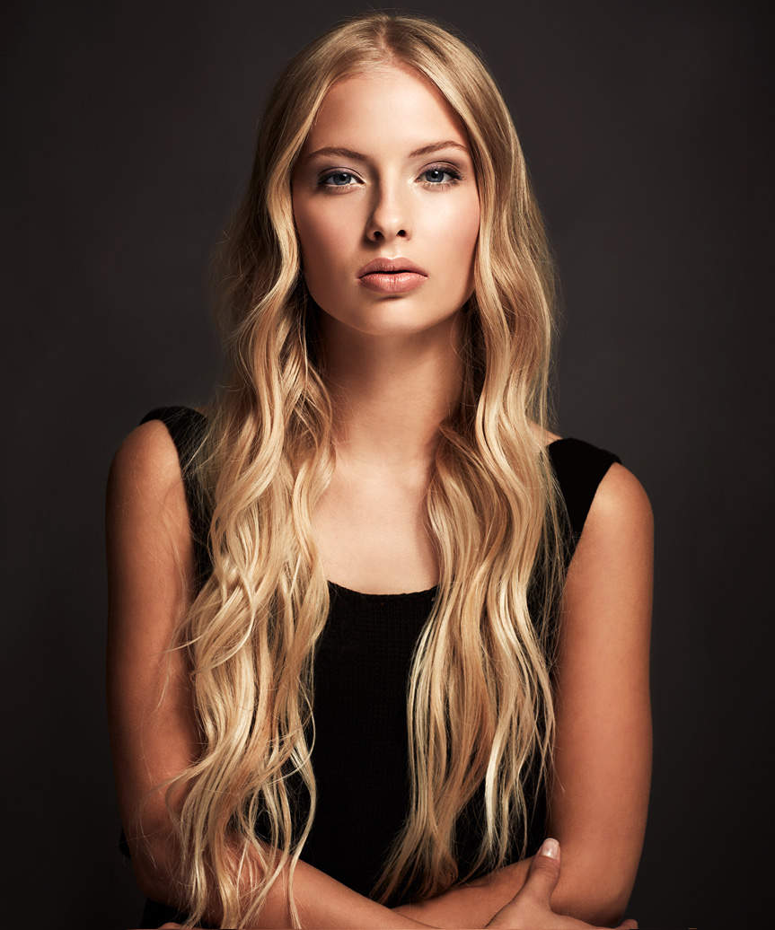 Long Luscious Hairstyle With Soft Waves