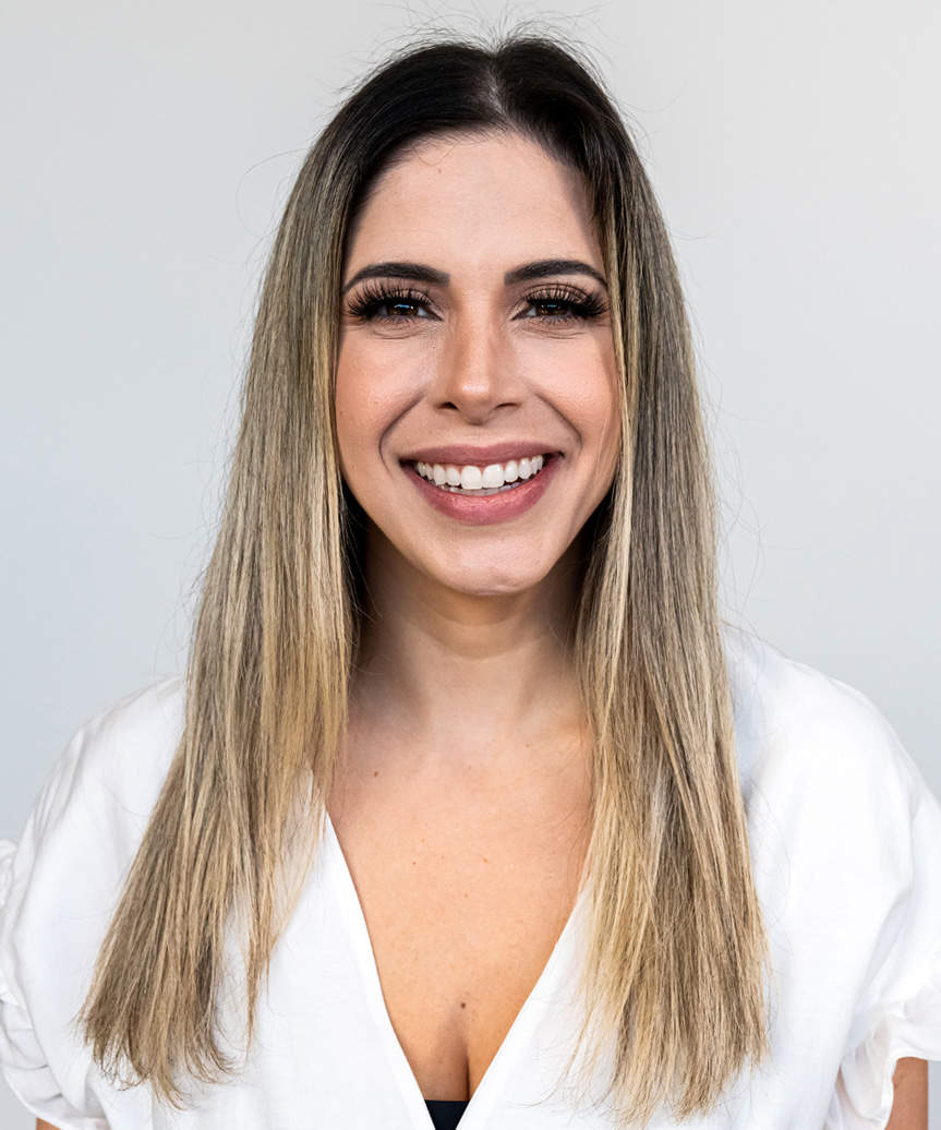 Classic Face-Framing Sleek Hairstyle