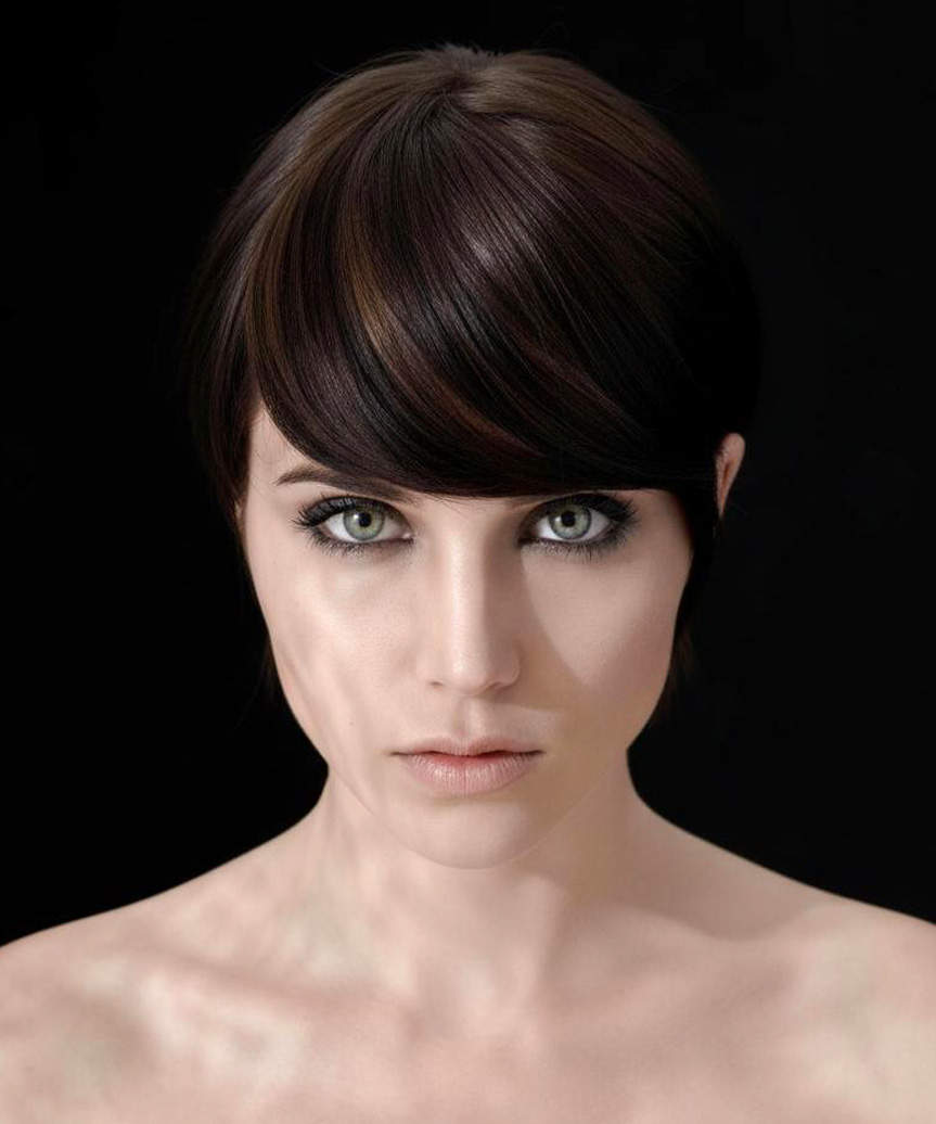 Pixie Bob With Side-Swept Fringe