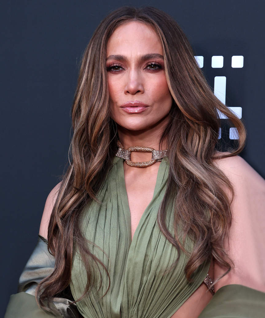 Jennifer Lopez Long Hairstyle With Curls