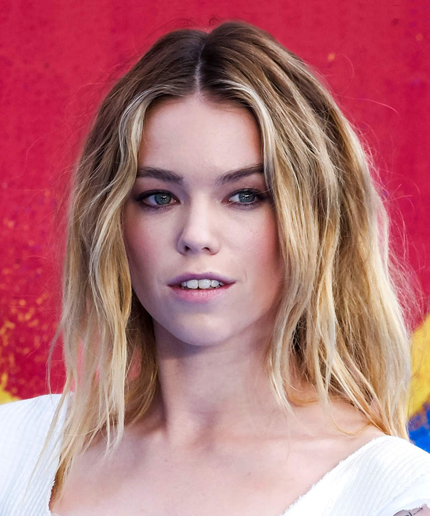 View Celebrity Hairstyles