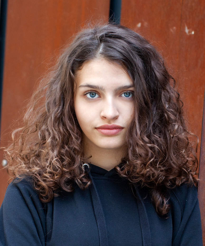 View Medium Hairstyles
