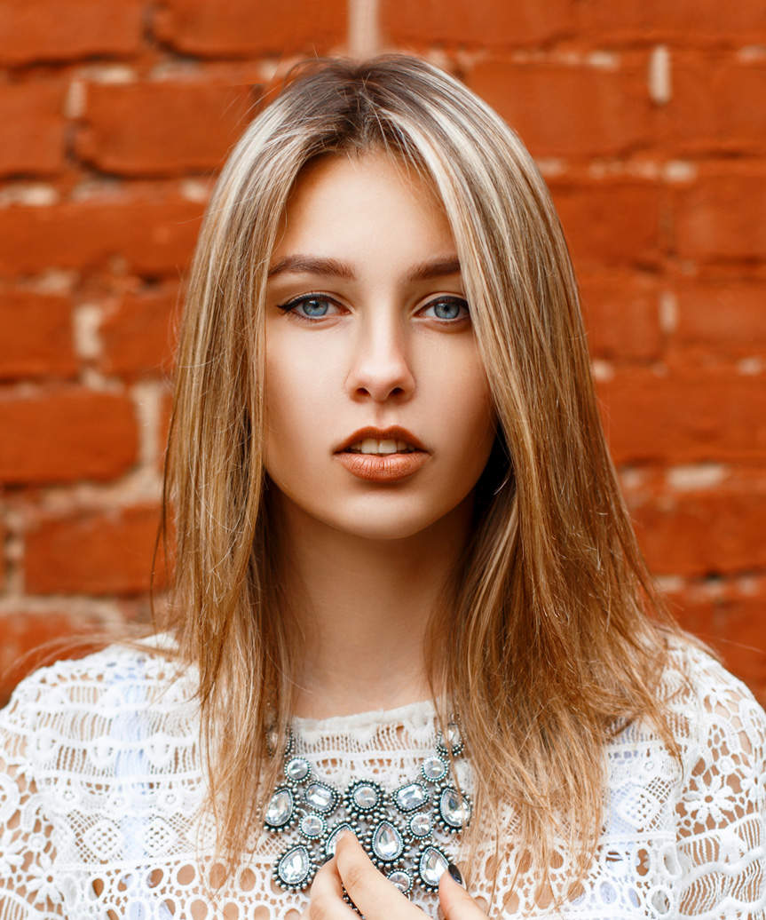 Sleek And Casual Medium-Length Hairstyle