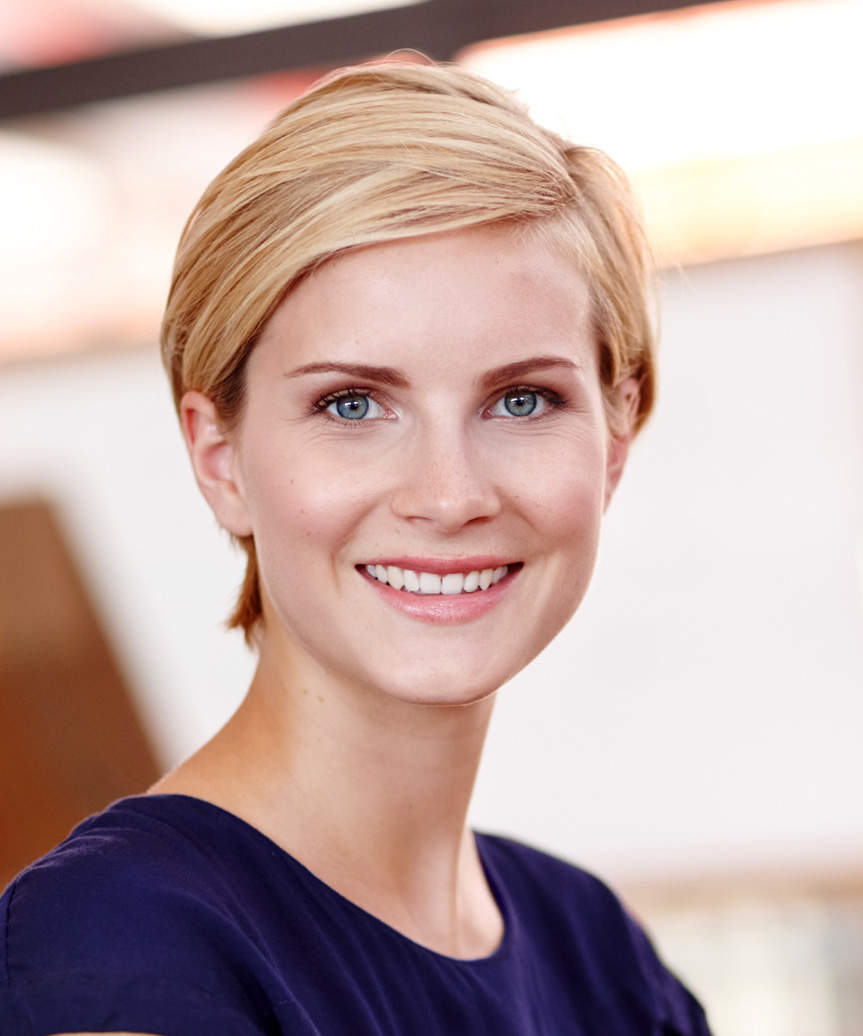 Classic Pixie Cut With Smooth Finish