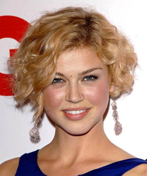 Adrianne Palicki Short Curly    Blonde Bob  Haircut