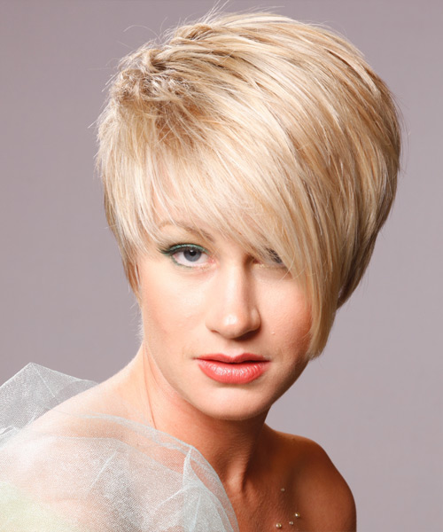 Short Light Blonde Hairstyle With Textured Layers And Long Bangs