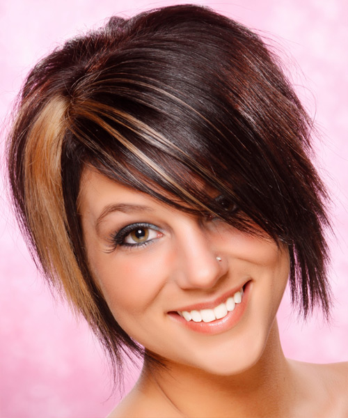 Short Dark Brown Tapered Hairstyle With Blonde Highlights