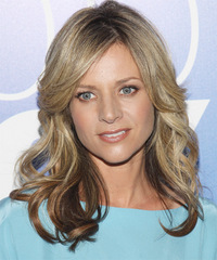 Jessalyn Gilsig Hairstyles