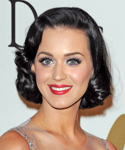 Katy Perry Vintage hairstyle