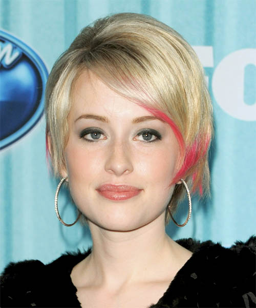 Alexis Grace Short Straight     Hairstyle