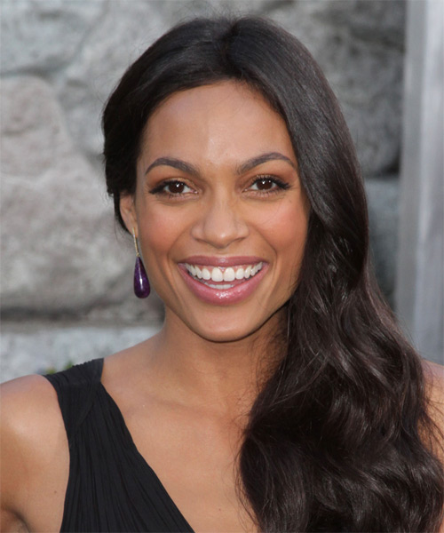 Rosario Dawson Long Wavy Hairstyle.