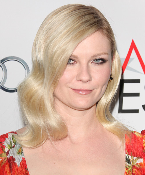 Kirsten Dunst Medium Wavy hairstyle