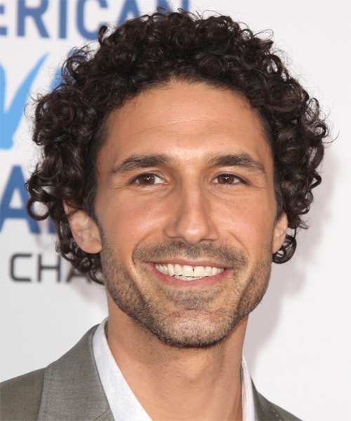 Ethan Zohn Medium Curly   Dark Brunette   Hairstyle