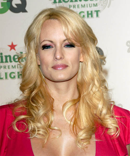 Stormy Daniels Long Wavy     Hairstyle