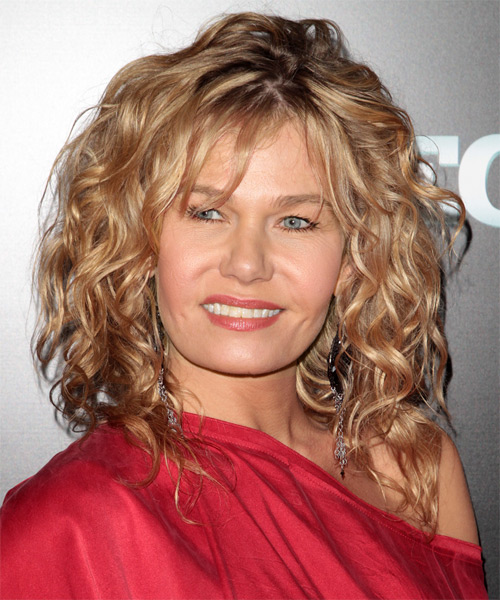 Katarzyna Wolejnio Medium Curly   Dark Caramel Blonde   Hairstyle with Layered Bangs