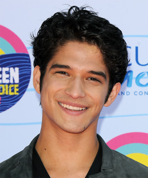 Tyler Posey Short Wavy     Hairstyle