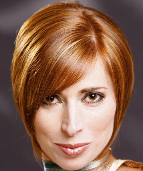 Short Straight   Ginger   Hairstyle with Side Swept Bangs  and Light Blonde Highlights