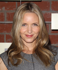 Jordana Spiro Hairstyles