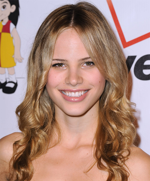 Halston Sage Long Wavy   Golden   Hairstyle   with Light Blonde Highlights