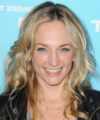 Celebrity Hairstyles For Women And Men To Try In 2024 - Page 52