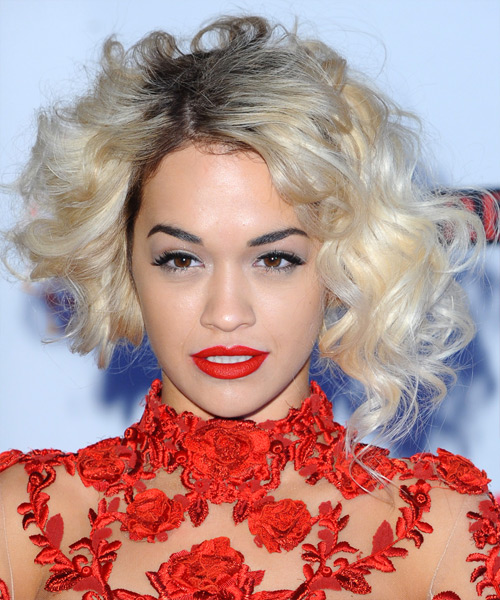 Rita Ora Short Curly   Light Blonde