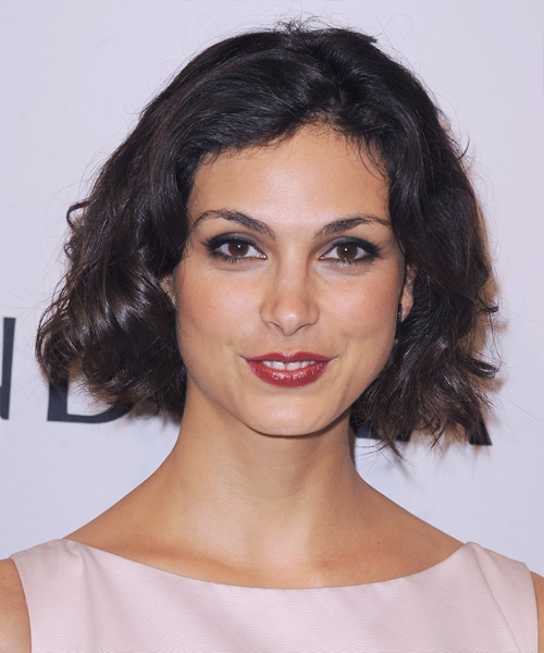 11 Morena Baccarin Hairstyles Hair Cuts And Colors