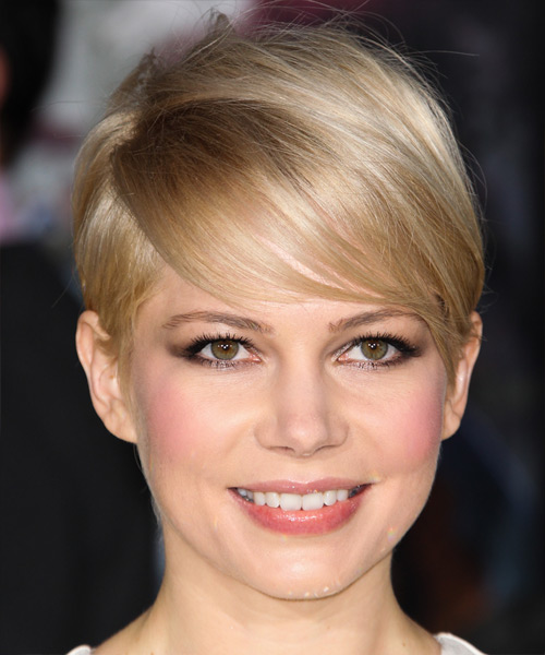 Michelle Williams Short Straight   Light Champagne Blonde   Hairstyle with Side Swept Bangs  and Light Blonde Highlights