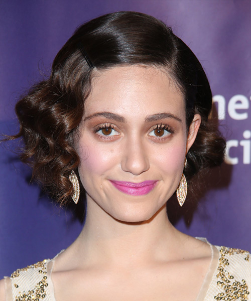 Emmy Rossum Short Wavy     Hairstyle