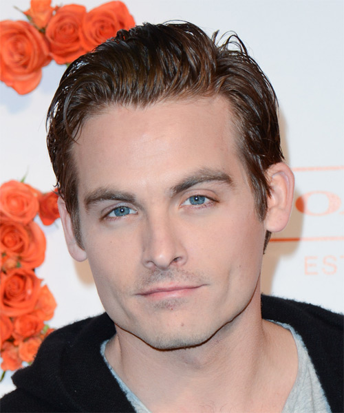 Kevin Zegers Short Straight    Brunette   Hairstyle