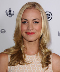 Yvonne Strahovski Hairstyles