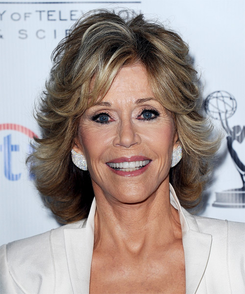 Jane Fonda's Hairstyle To Compliment A Long Face