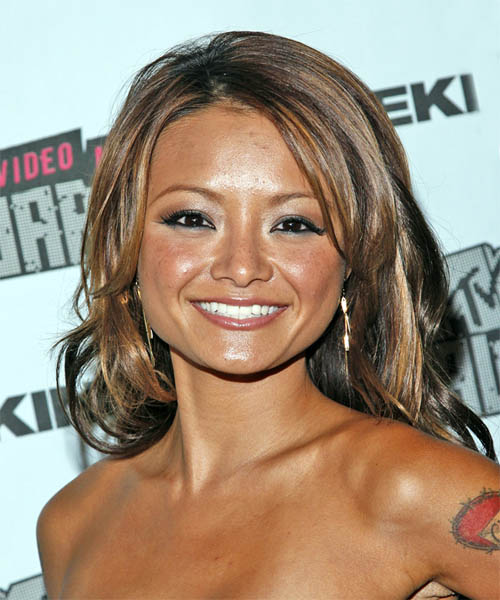 Tila Tequila Long Wavy     Hairstyle  