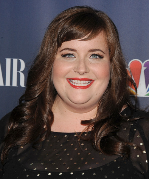 Aidy Bryant Long Wavy     Hairstyle