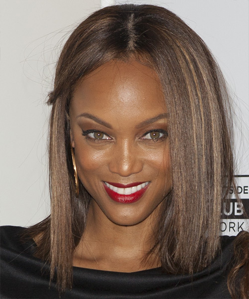 Tyra Banks Medium Straight    Chocolate Brunette     with Dark Blonde Highlights