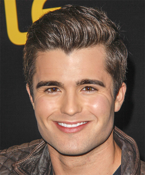 Spencer Boldman Hairstyles, Hair Cuts and Colors