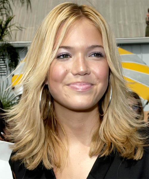 Mandy Moore Long Straight   Light Blonde   Hairstyle