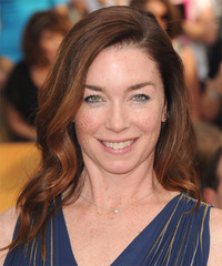 Julianne Nicholson Hairstyles