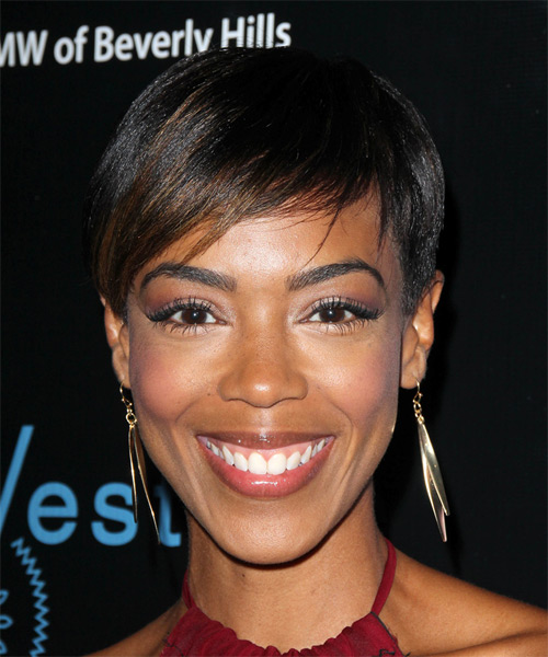 Jazmyn Simon Short Straight Black Hairstyle with bangs