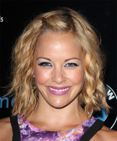 Amy Paffrath Medium Wavy Dark Copper Blonde Hairstyle