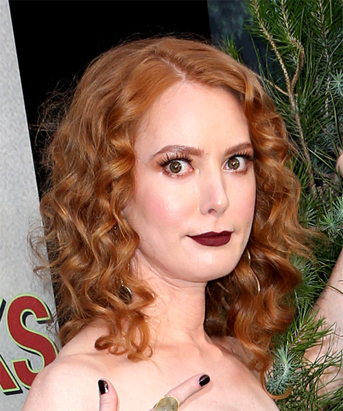 Alicia Witt Medium Curly    Red - side on view
